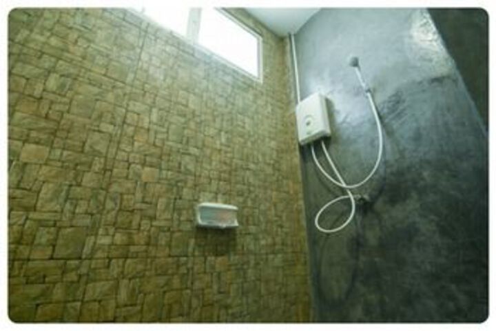 Room 5 of 29