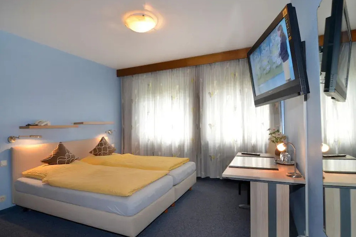 guest_rooms