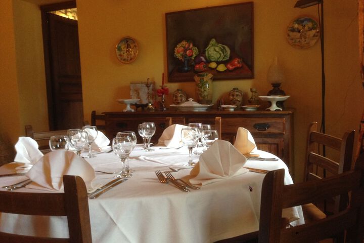 Dining 20 of 54