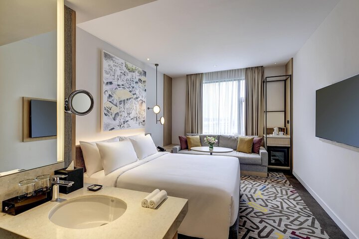 Room 20 of 53