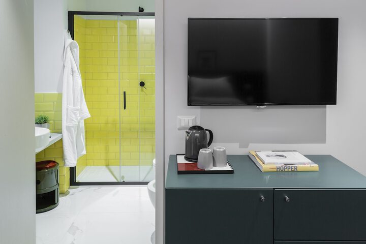 Room 6 of 55