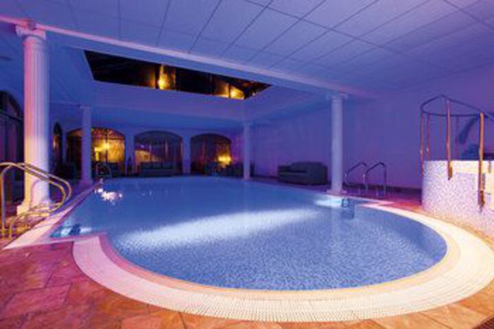 Pool 22 of 29