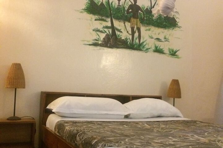 Room 5 of 65