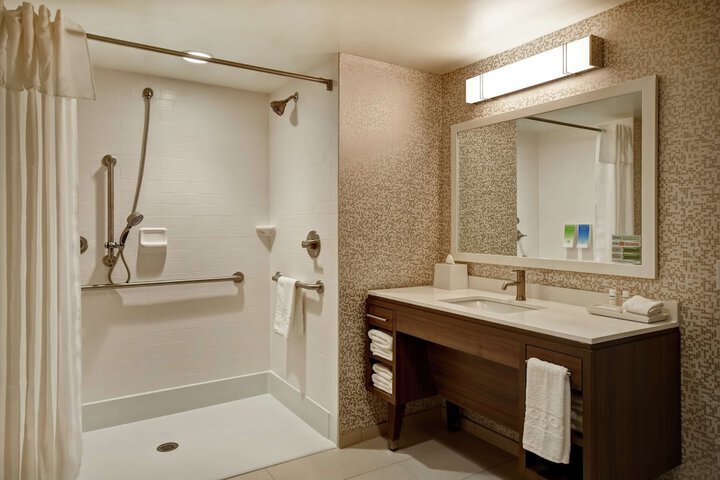Bathroom shower