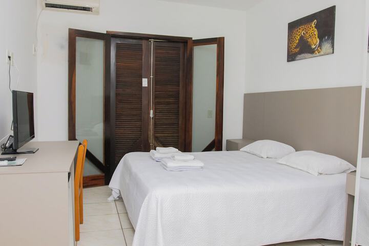 Room 7 of 43