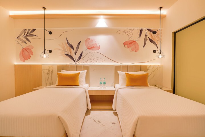 Room 9 of 47