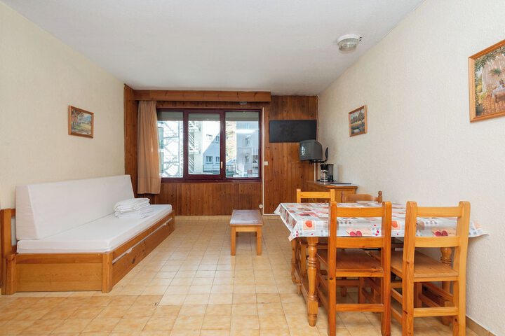 Room 20 of 47