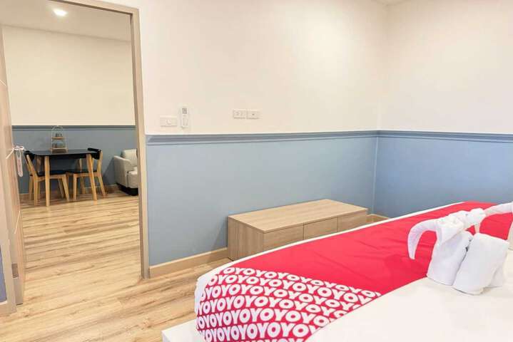 Room 16 of 43