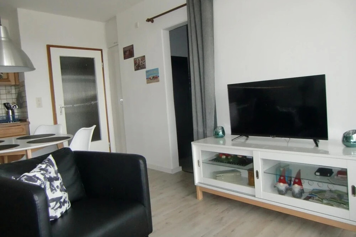 Room 3 of 15