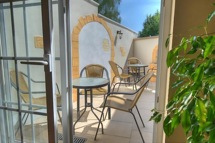 Terrace/Patio 103 of 109