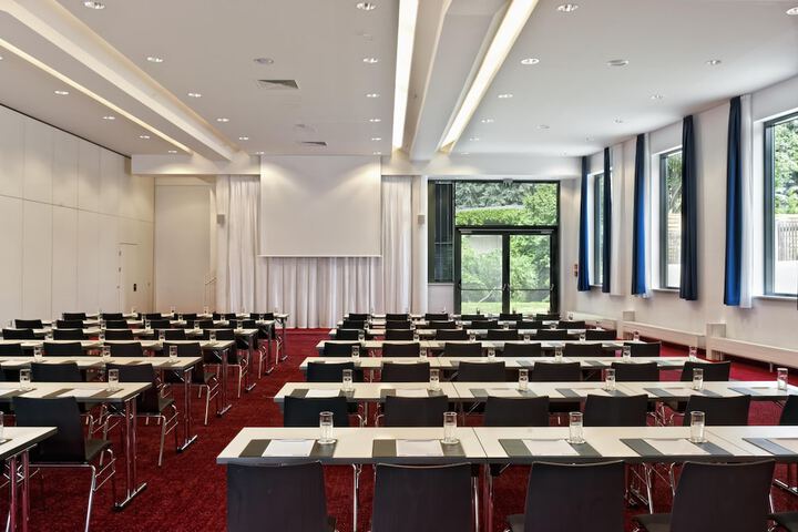 Meeting 114 of 157
