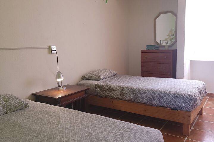 Room 9 of 17