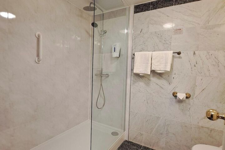 Room 20 of 47