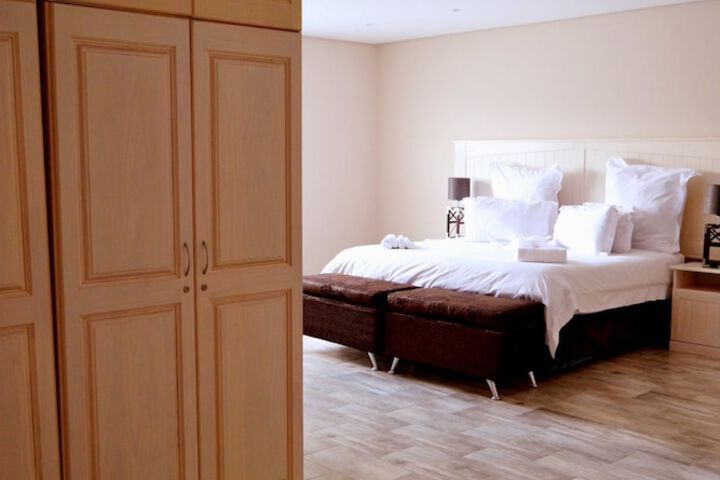 Room 7 of 64