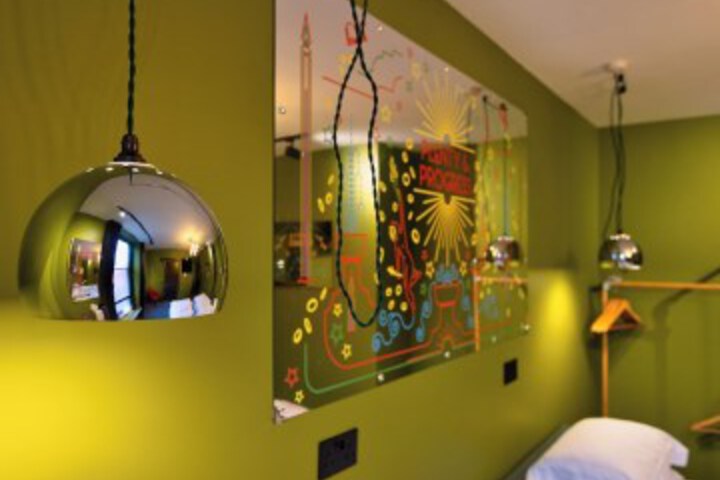 Room 55 of 109