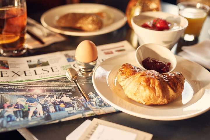 Breakfast/Coffee Service 97 of 125