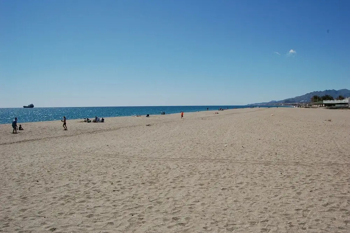 Beach 13 of 17