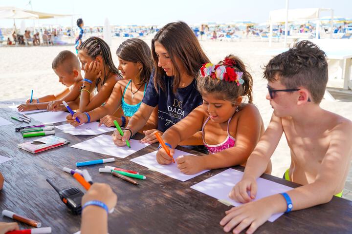 Childrens Activities 18 of 38