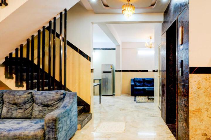 Hotel O Qubenest Stays