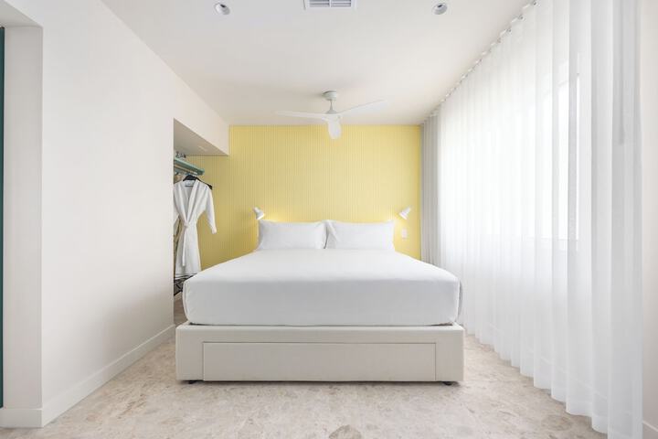 Room 12 of 35