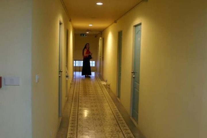 Ballroom/Hall 54 of 71
