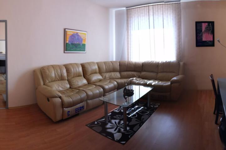 Room 14 of 38