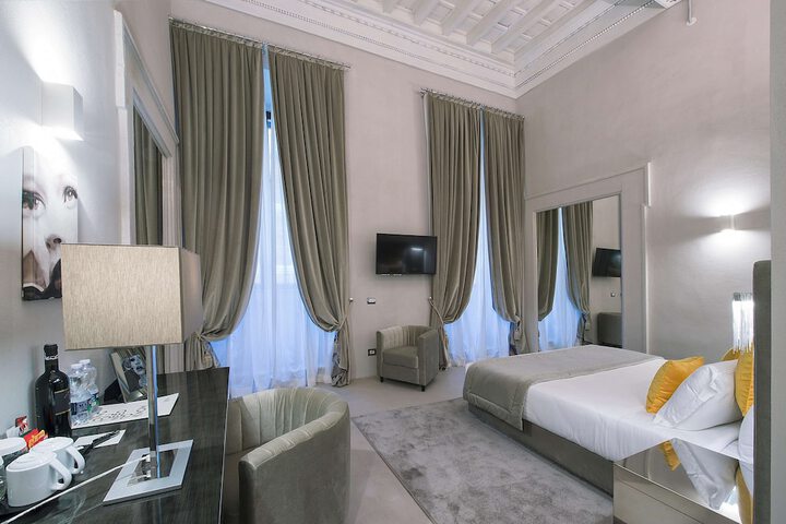 Room 51 of 85