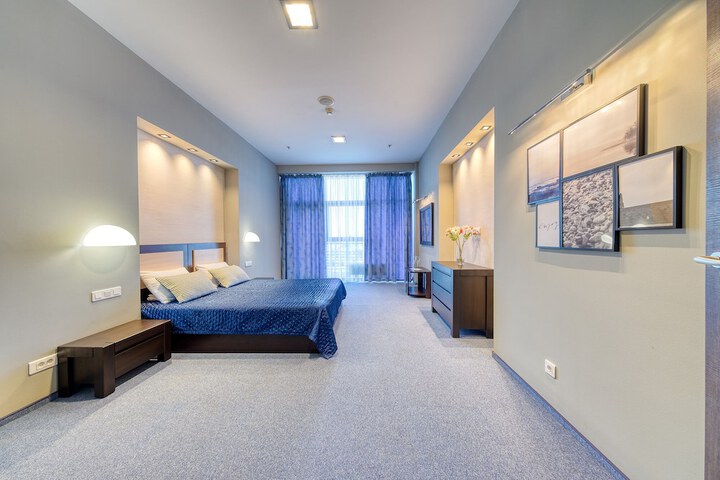 Room 27 of 50