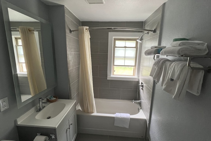 Room 20 of 48