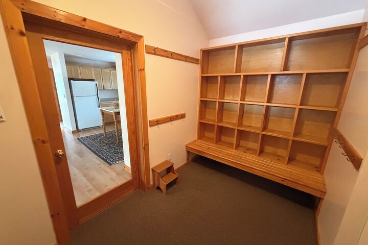 Room 22 of 53