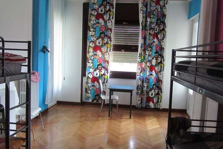 Room 5 of 51
