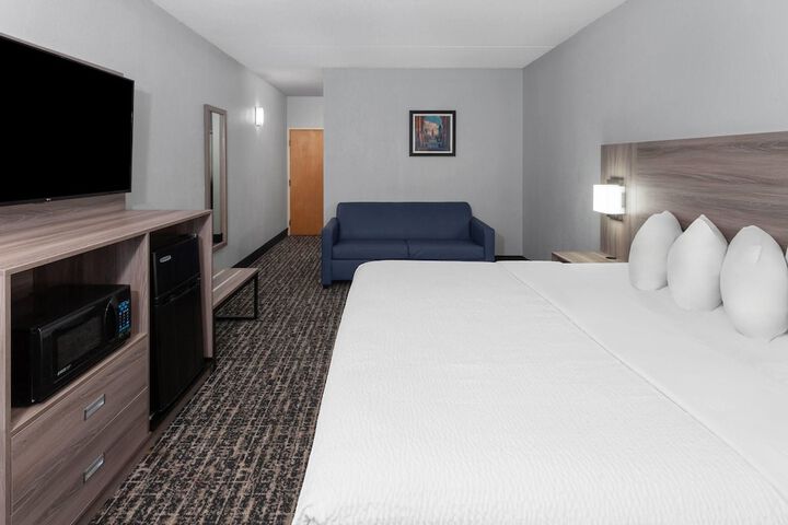 Room 35 of 58