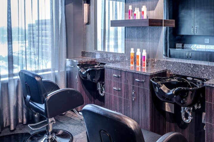 Hair salon