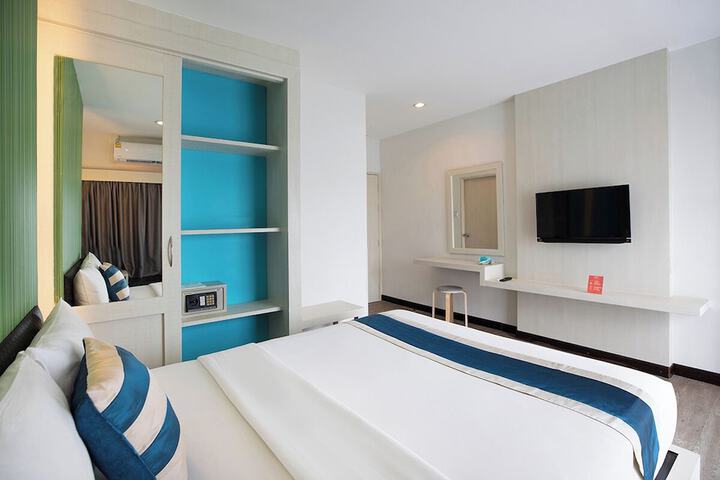 Room 15 of 39