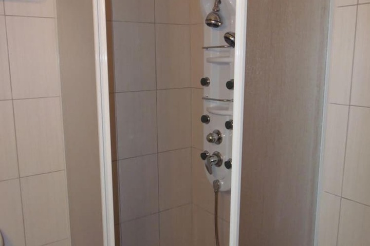 Room 45 of 57