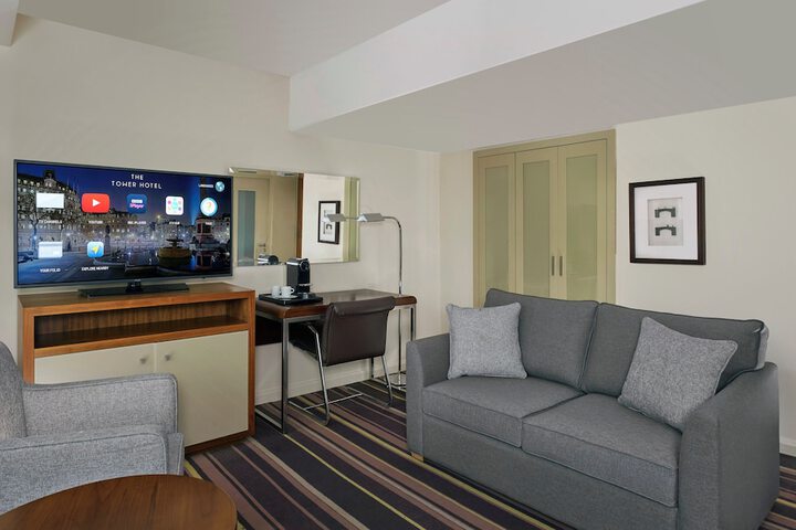 Room 40 of 137