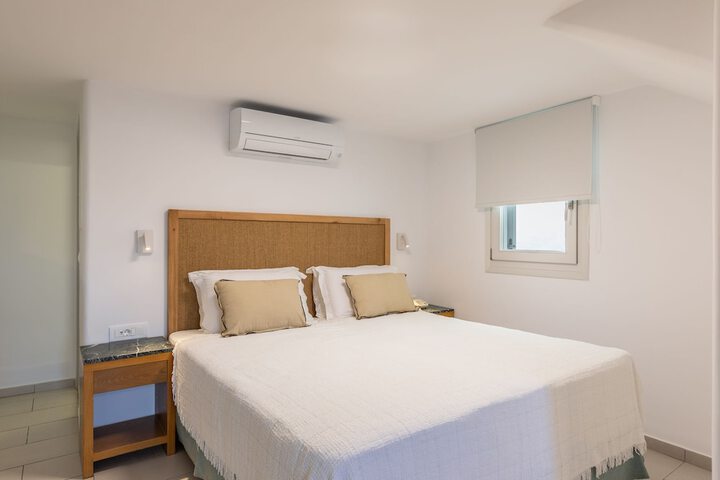Room 84 of 231