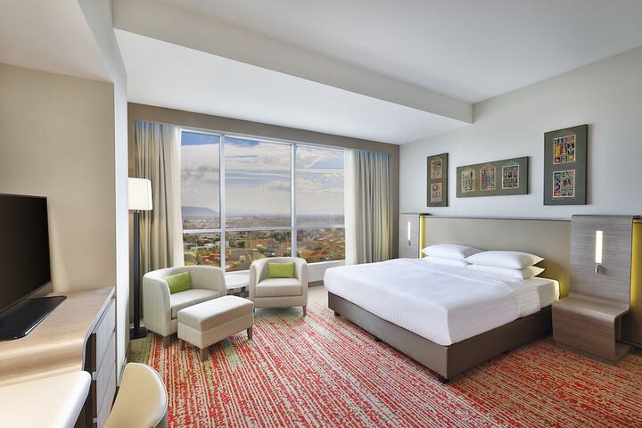 Room 5 of 44