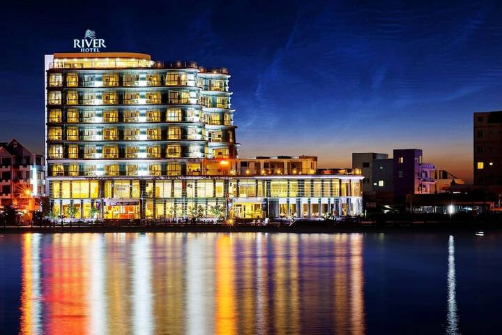 River Hotel Ha Tien