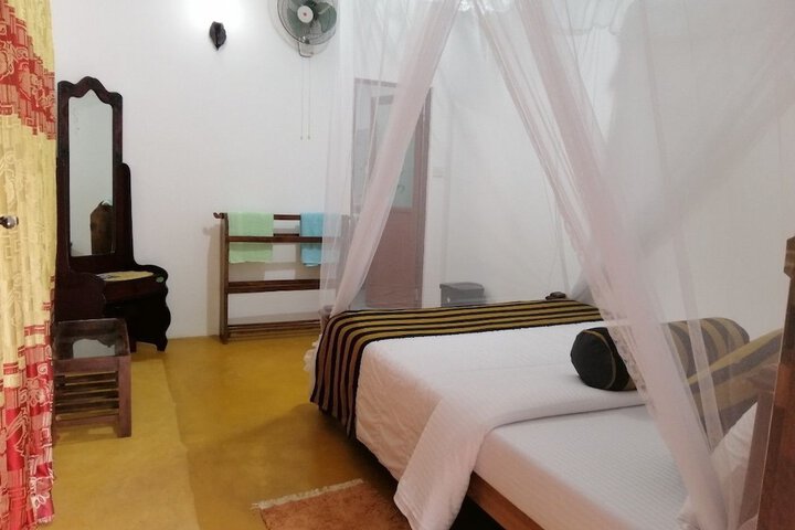 Room 19 of 43