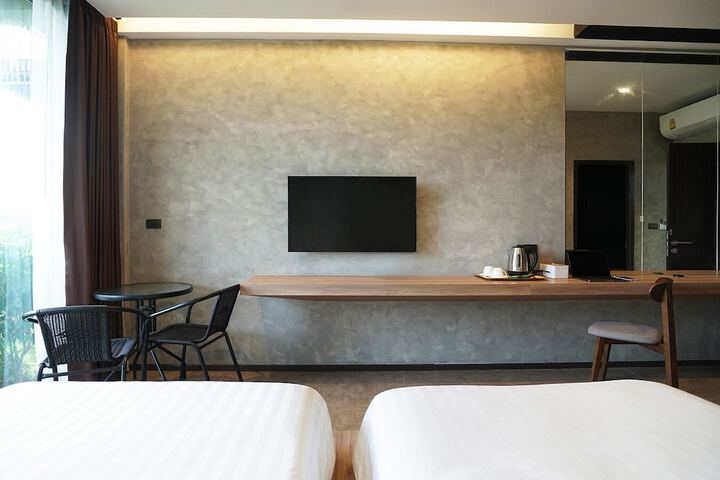 Room 5 of 35