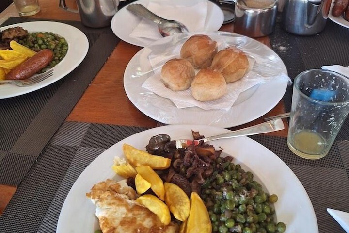 Breakfast/Coffee Service 19 of 36