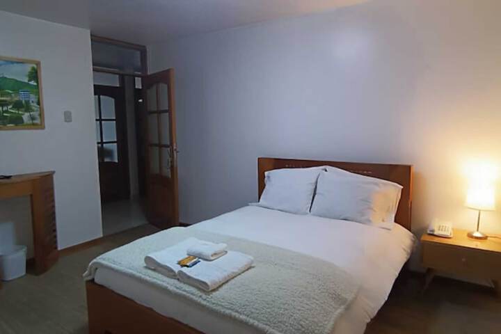 Room 18 of 40