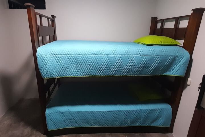 Room 2 of 4