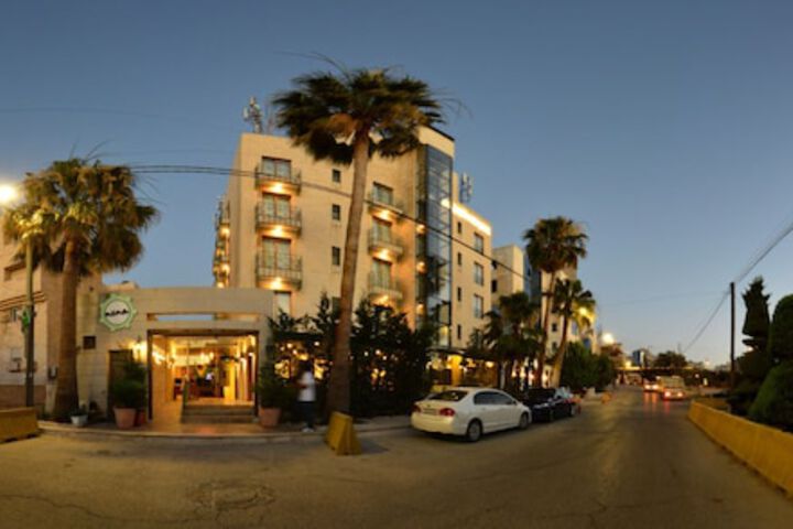 Hotel 43 of 45