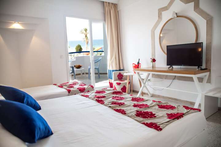 Room 3 of 21