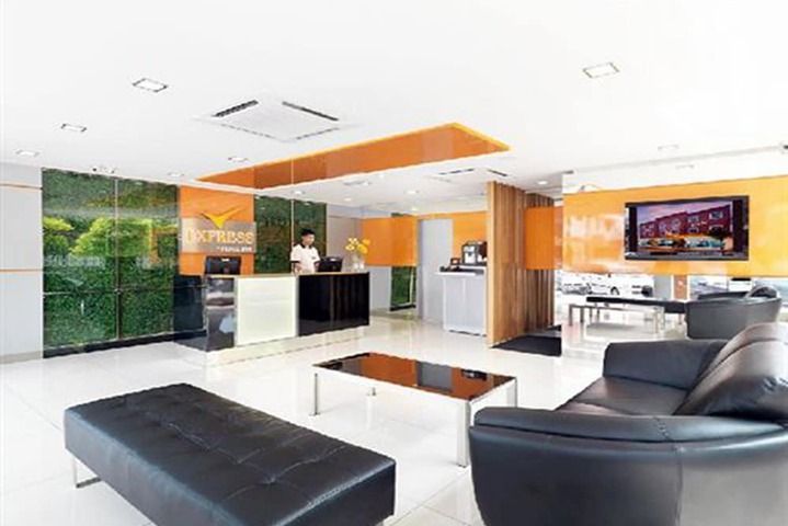 Guest Lobby