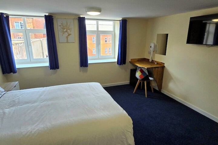 Room 8 of 69