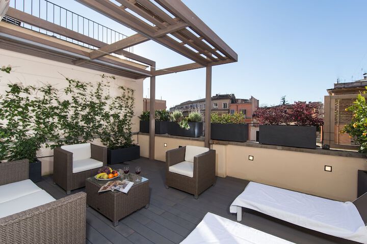 Terrace/Patio 35 of 78