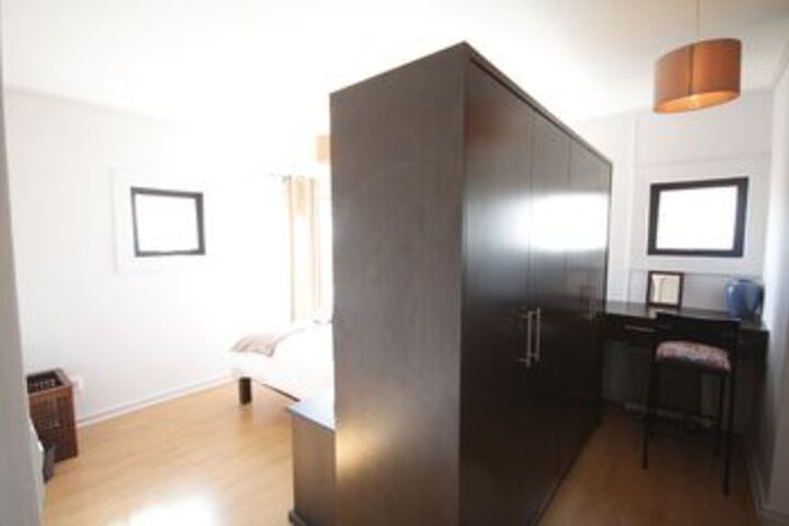 Room 17 of 52